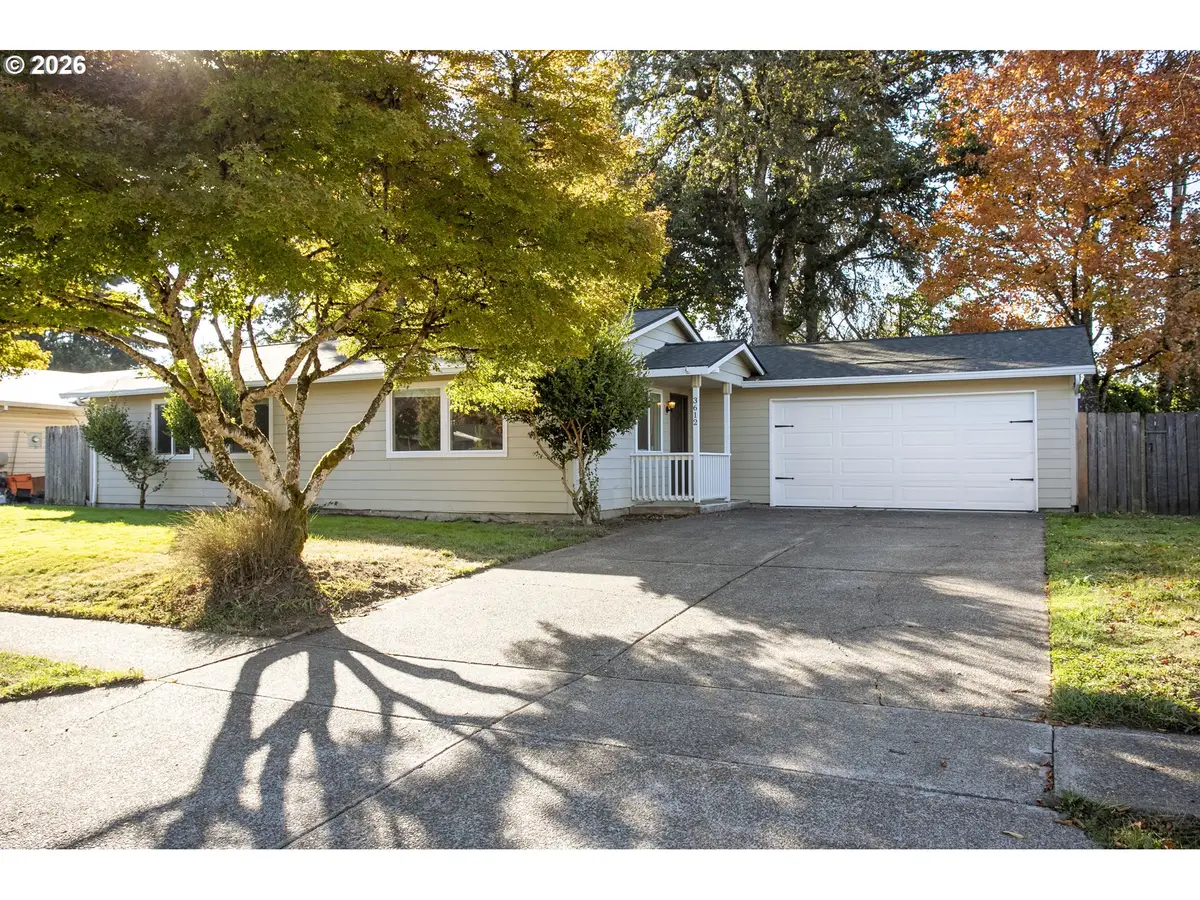 3612 E Heater St, Newberg, OR 97132 - #1