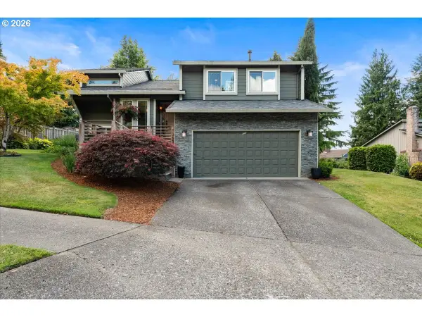 1360 SW 19th Dr, Gresham, OR 97080