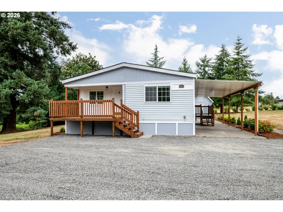 1067 Spirit Lake Hwy, Castle Rock, WA 98611 - #2
