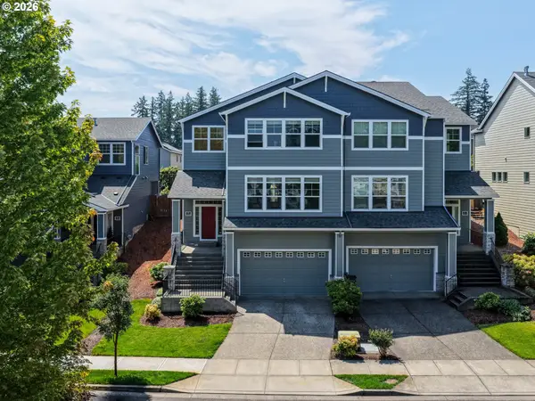 15900 SW Snowy Owl Ln, Beaverton, OR 97007