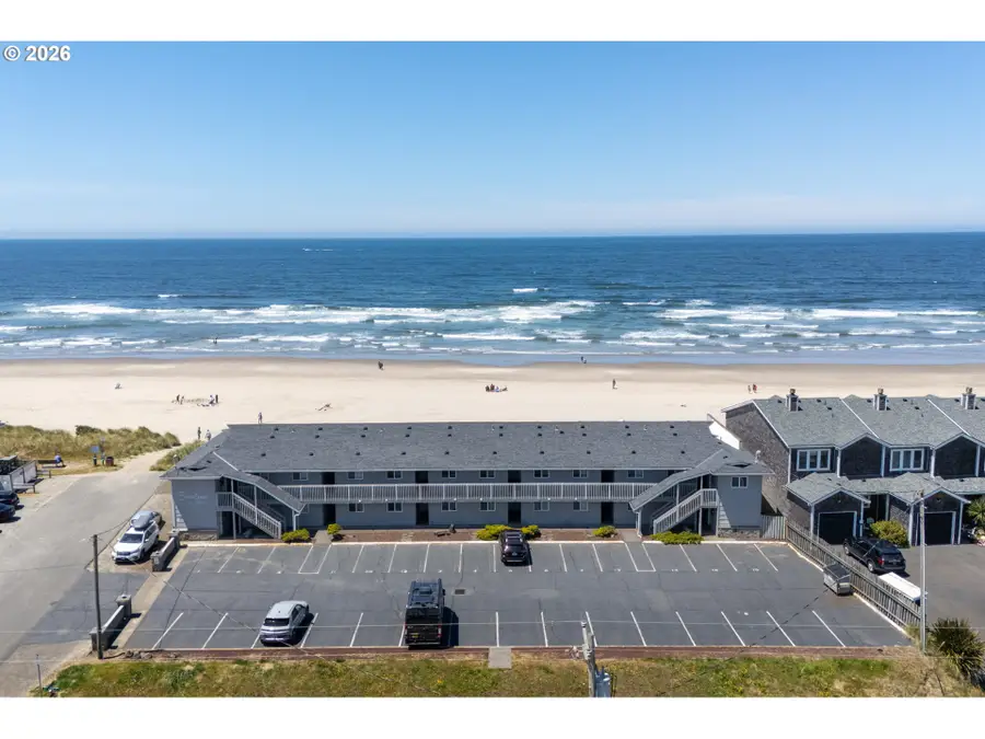 137 S Pacific St, Rockaway Beach, OR 97136 - Image #3
