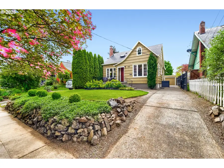 5812 SE Bush St, Portland, OR 97206 - #2