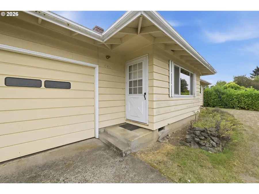 840 Barrett Ave, Eugene, OR 97404 - #2