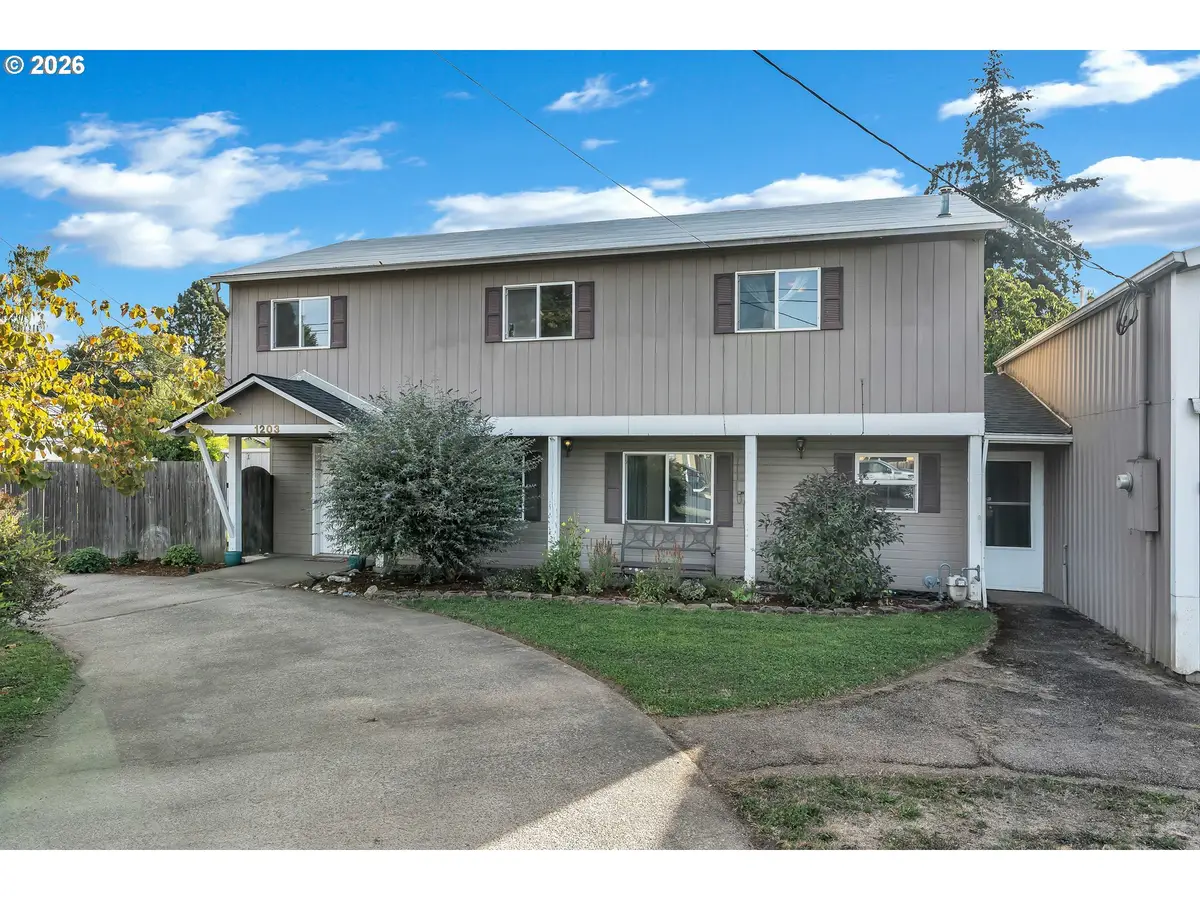 1203 Oak St, Amity, OR 97101 - #1