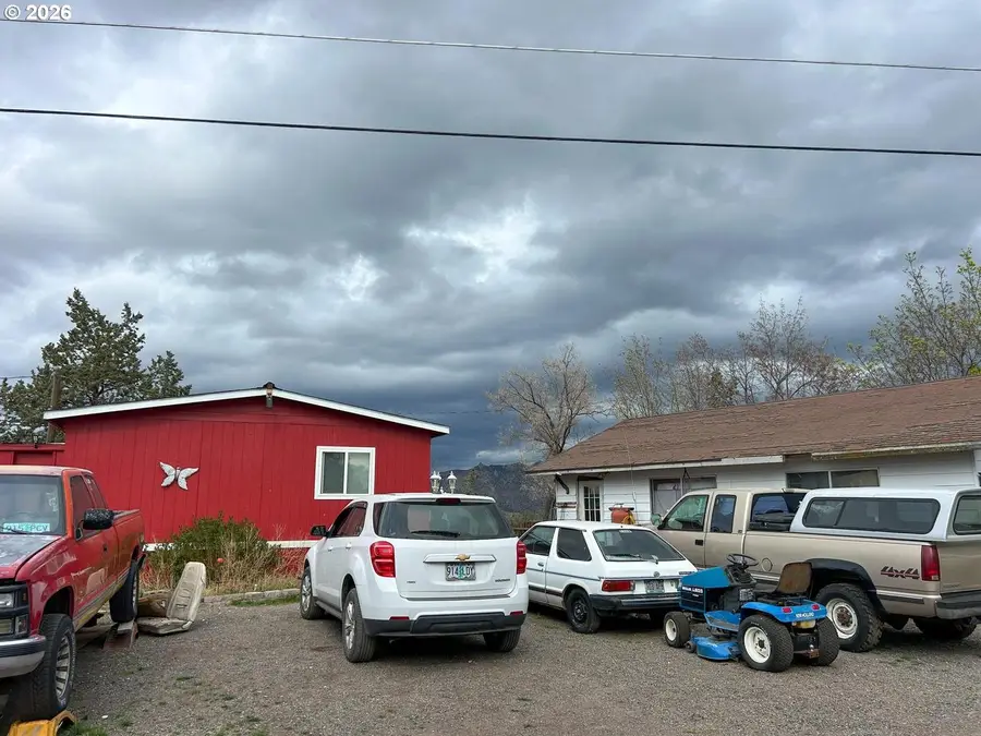 8989 Forster Dr, Terrebonne, OR 97760 - #3