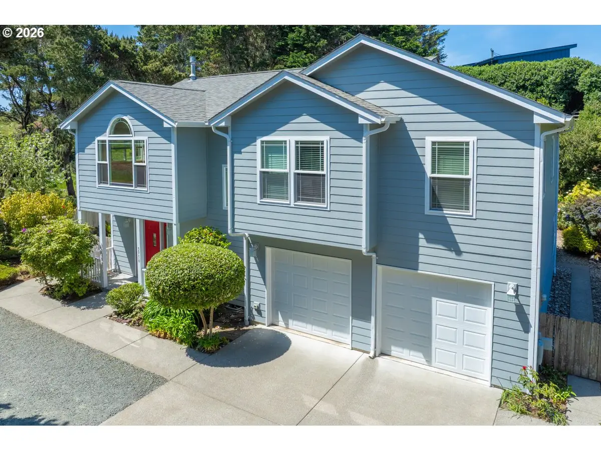 3956 Beach Loop Dr Sw, Bandon, OR 97411 - #1