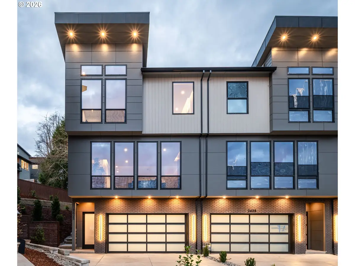 2425 N R St, Washougal, WA 98671 - Image #1