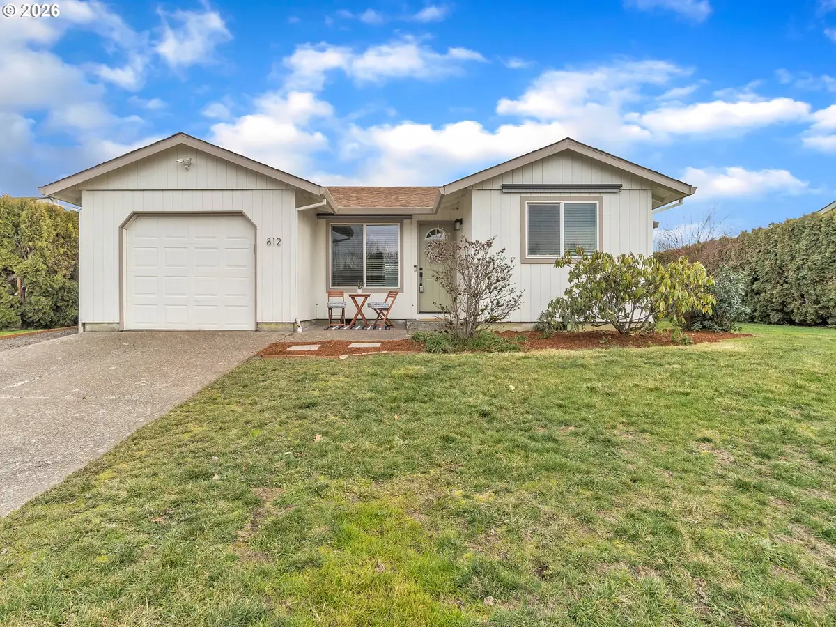 812 SW Cypress St, McMinnville, OR 97128 - #1