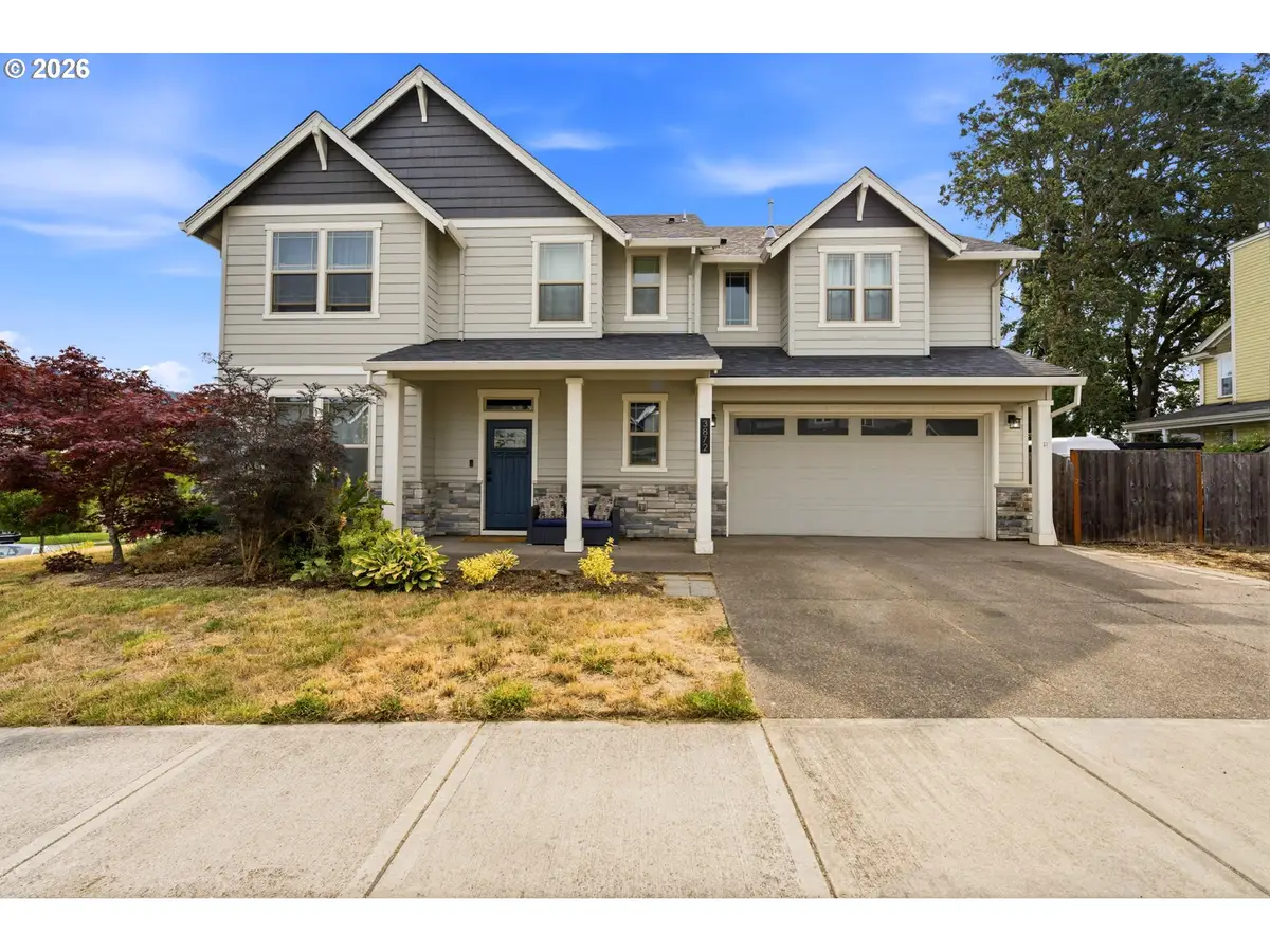 3872 N Morris St, Newberg, OR 97132 - #1