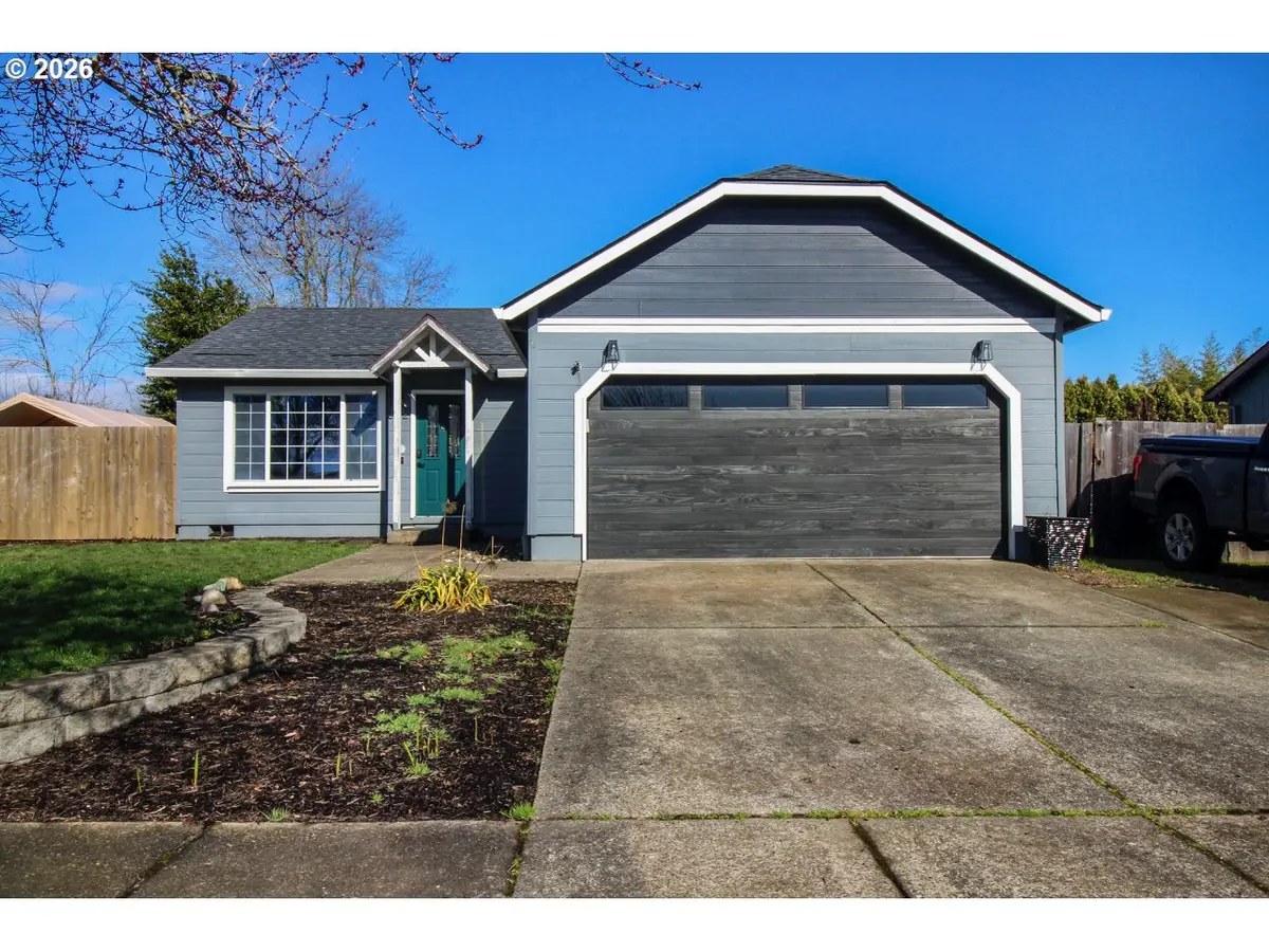 312 S Magnolia St, Cornelius, OR 97113 - #1