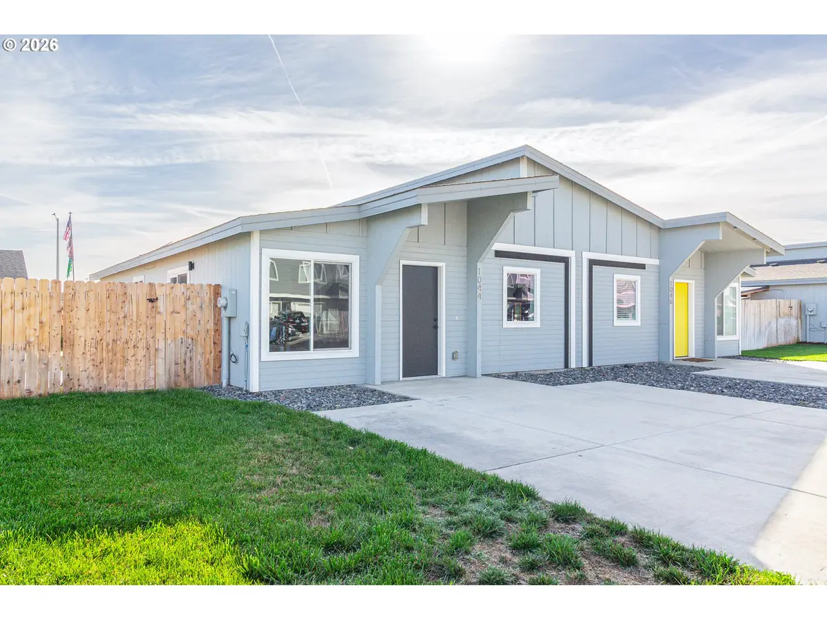 1044 NE Emerald Dr, Hermiston, OR 97838 - #1