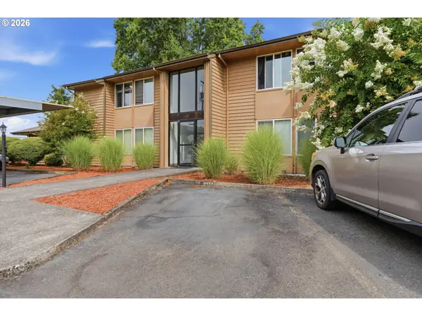 1167 NE Grant St #A, Hillsboro, OR 97124