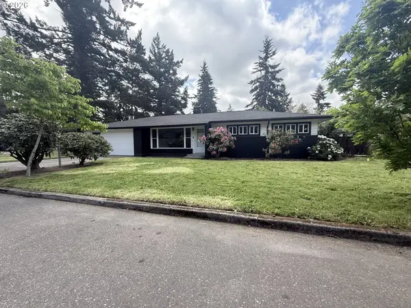 11024 SE Long St, Portland, OR 97266