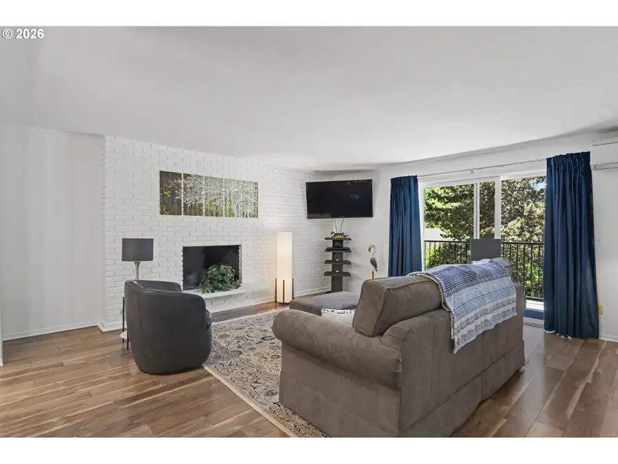 200 Burnham Rd #306, Lake Oswego, OR 97034 - #3