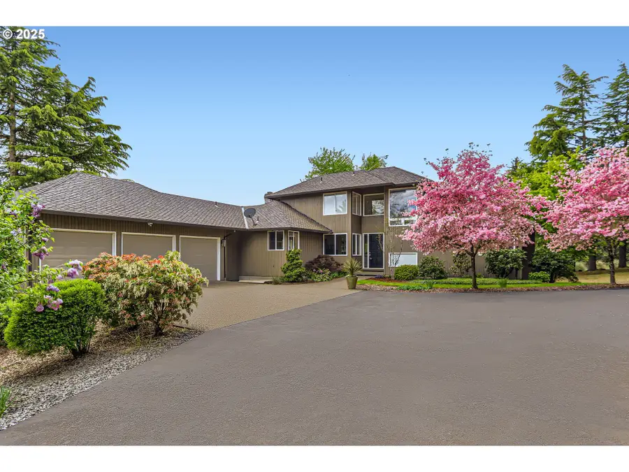 15901 SW Bell Rd, Sherwood, OR 97140 - #2
