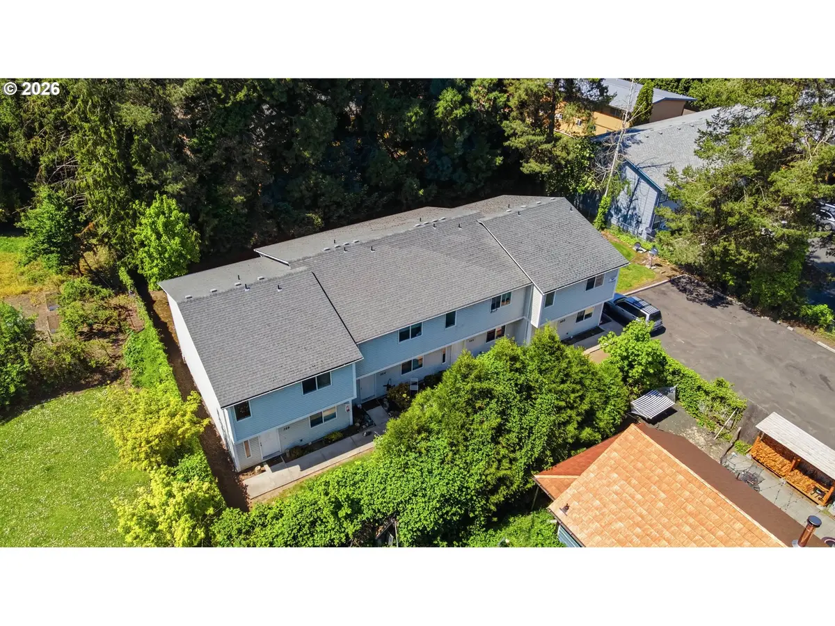 320 Monmouth Ave S, Monmouth, OR 97361 - #1