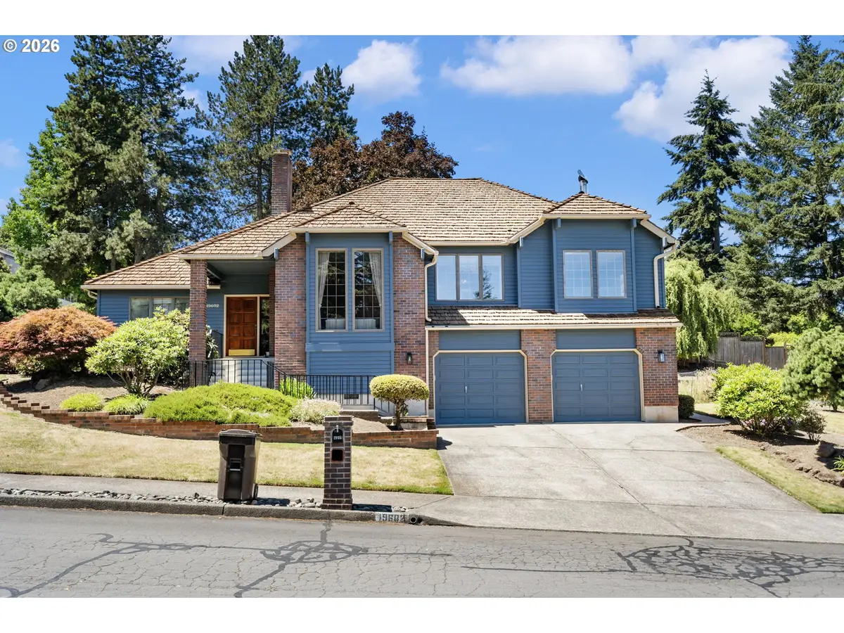 19602 Wildwood Dr, Northwest Clackamas, OR 97068 - #1