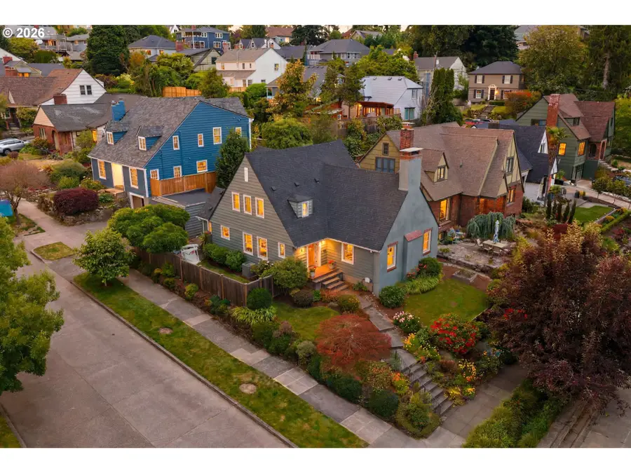 3203 NE Klickitat St, Portland, OR 97212 - #2