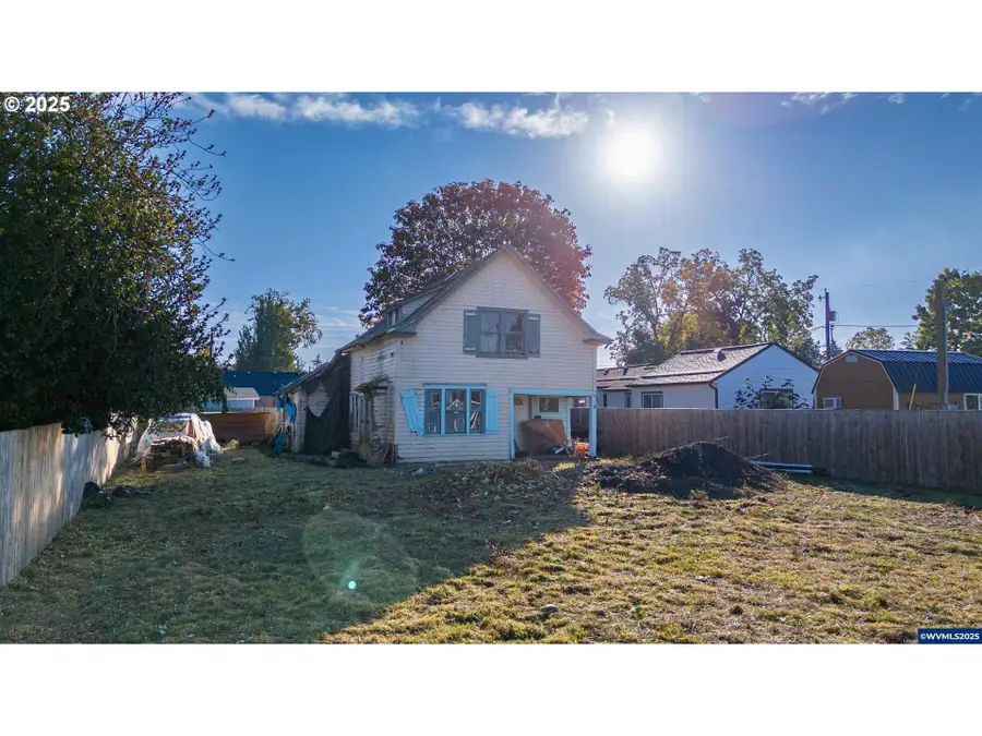 109 S Trade St, Amity, OR 97101 - Image #3