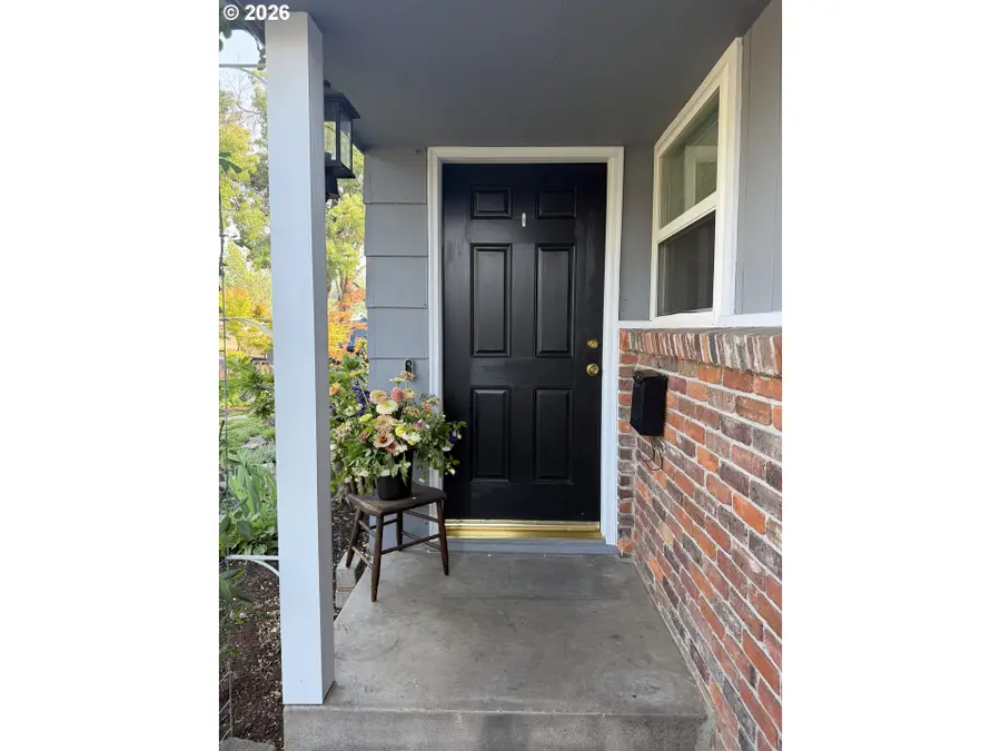 2350 Fillmore St, Eugene, OR 97405 - #3