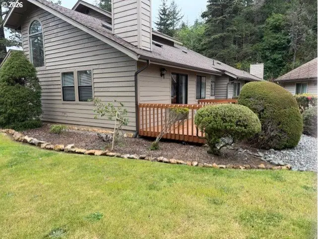 1722 Arch Ln, Brookings, OR 97415 - #2