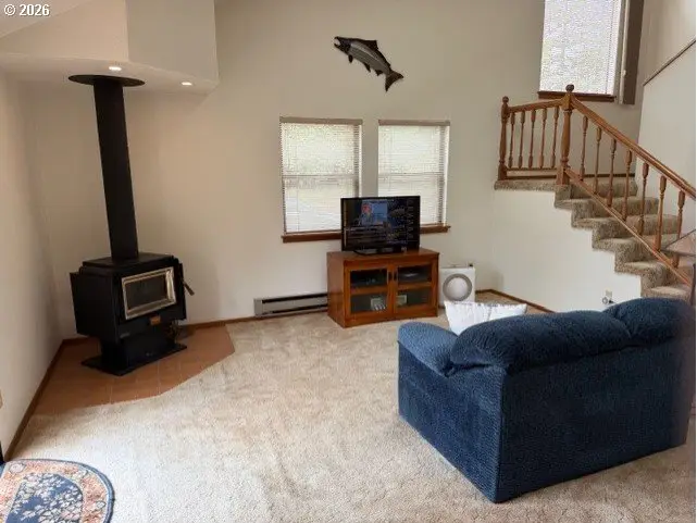 1722 Arch Ln, Brookings, OR 97415 - #3