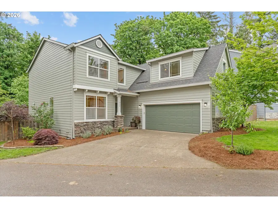 1944 SW 20th Ct, Gresham, OR 97080 - #2