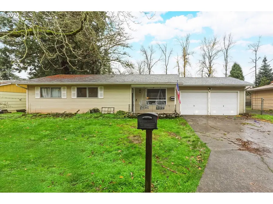 4825 SE Brookside Dr, Milwaukie, OR 97222 - Image #2