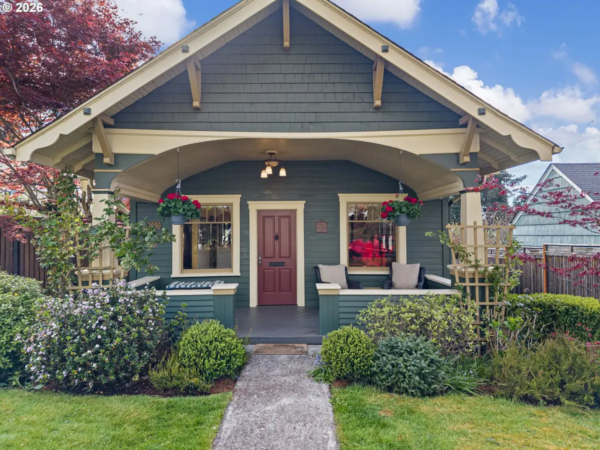 2050 Friendly St, Eugene, OR 97405 - #1