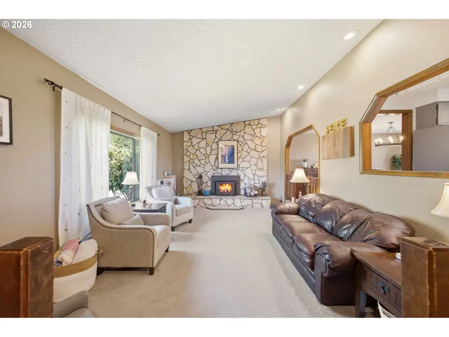 1910 SW 3rd Dr, Gresham, OR 97080 - #3