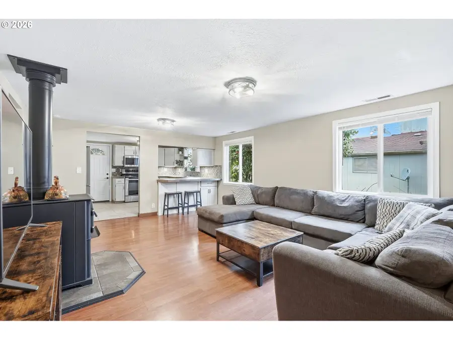 1026 Prospect St, Oregon City, OR 97045 - #3