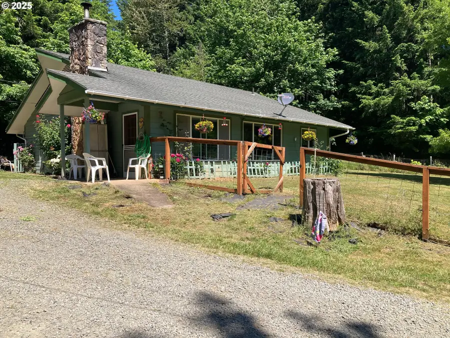 78544 Rat Creek Rd, Cottage Grove, OR 97424 - Image #2