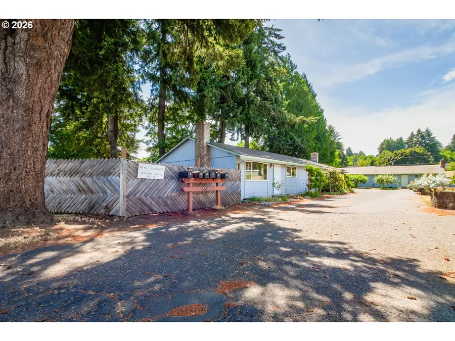 3601 E 18th St, Vancouver, WA 98661 - #2