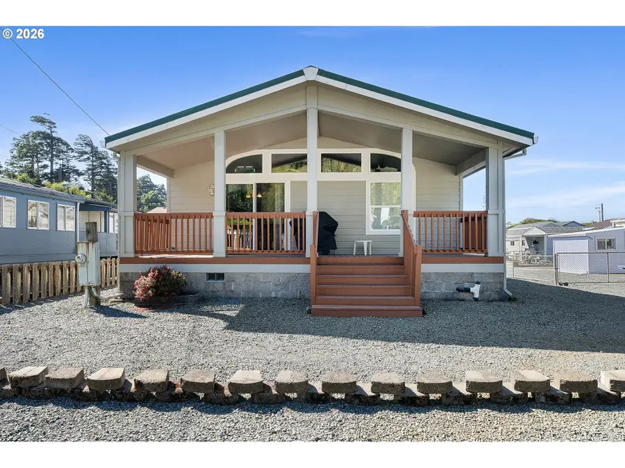645 S Easy St, Rockaway Beach, OR 97136 - #2