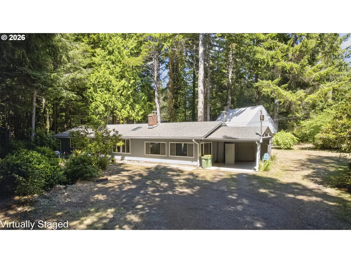 5665 Peninsula Rd, Florence, OR 97439 - #1