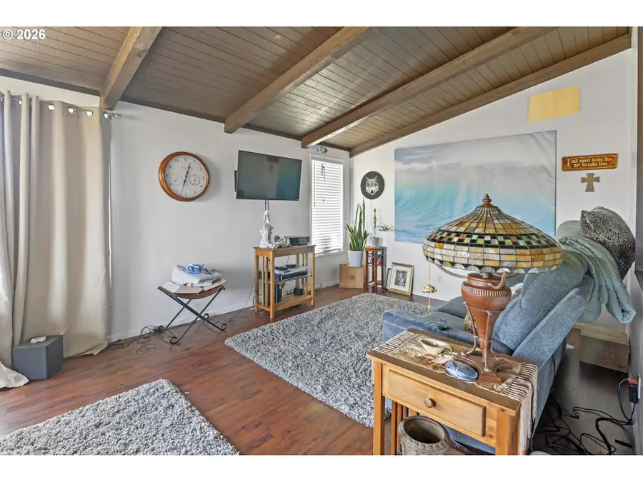 87615 20th St, Bandon, OR 97411 - #3