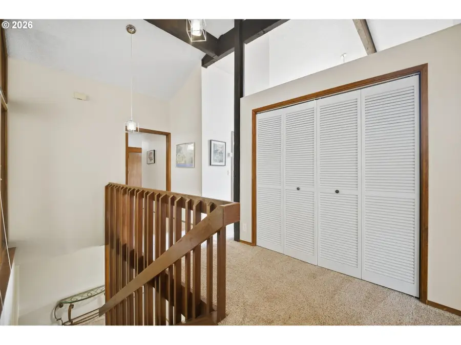 551 Brookside Dr, Eugene, OR 97405 - #3