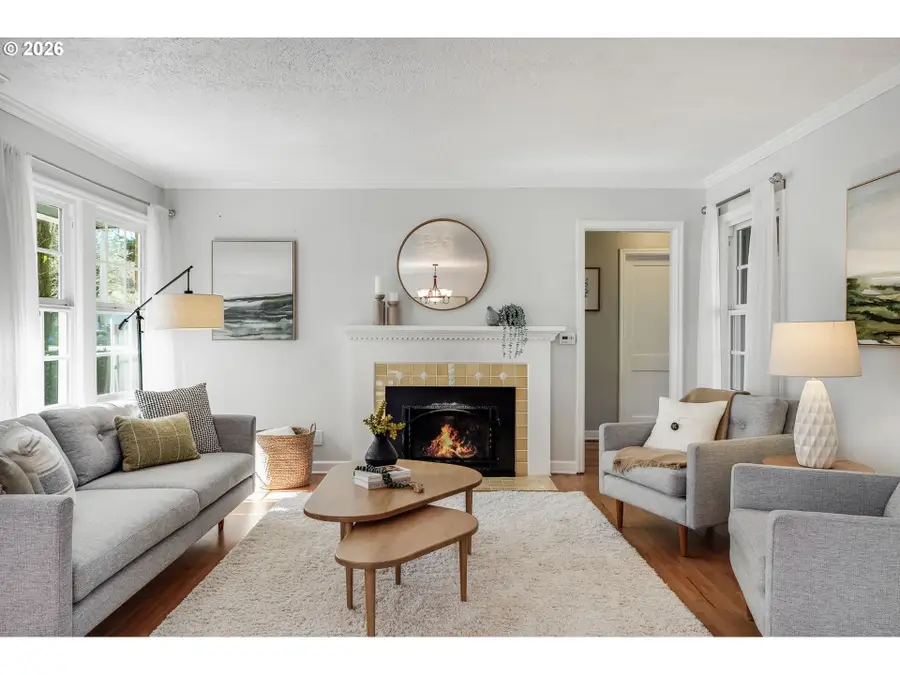 3566 NE Maywood Pl, Portland, OR 97220 - #3