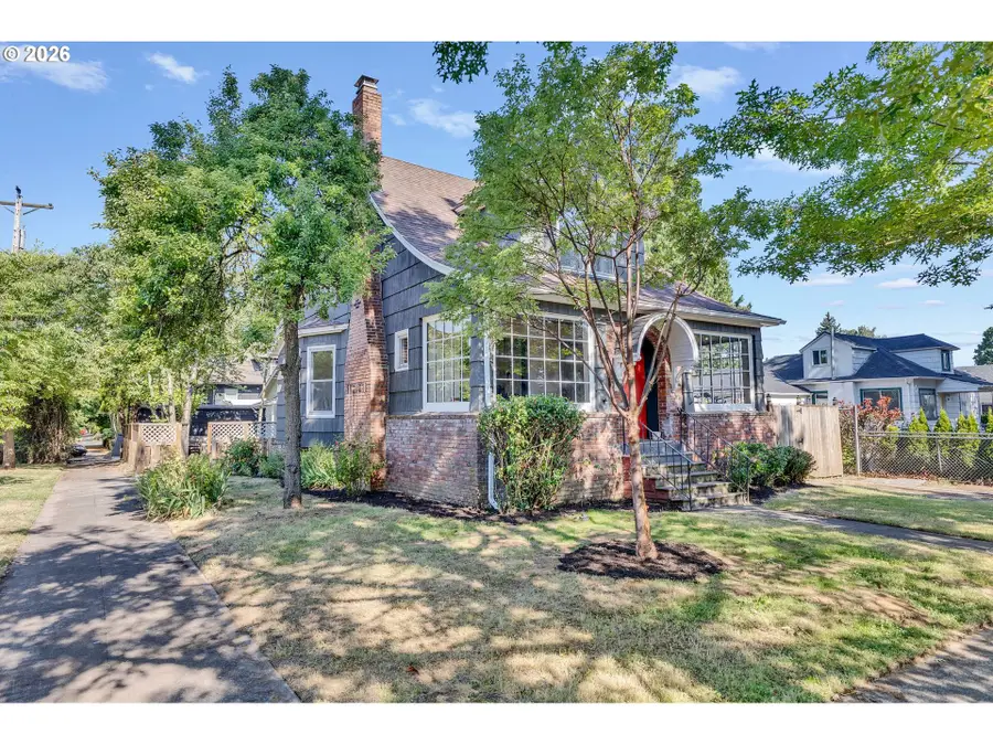 5905 N Minnesota Ave, Portland, OR 97217 - #3
