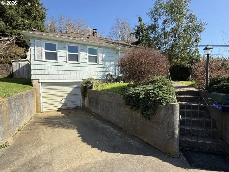 398 Atlantic St, Astoria, OR 97103 - #2