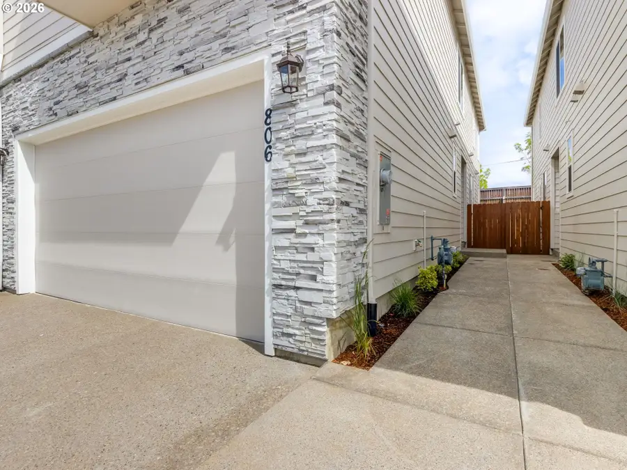 806 NW 178th Way, Ridgefield, WA 98642 - #2