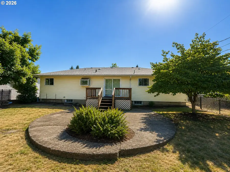 3015 SE 143rd Ave, Portland, OR 97236 - #3