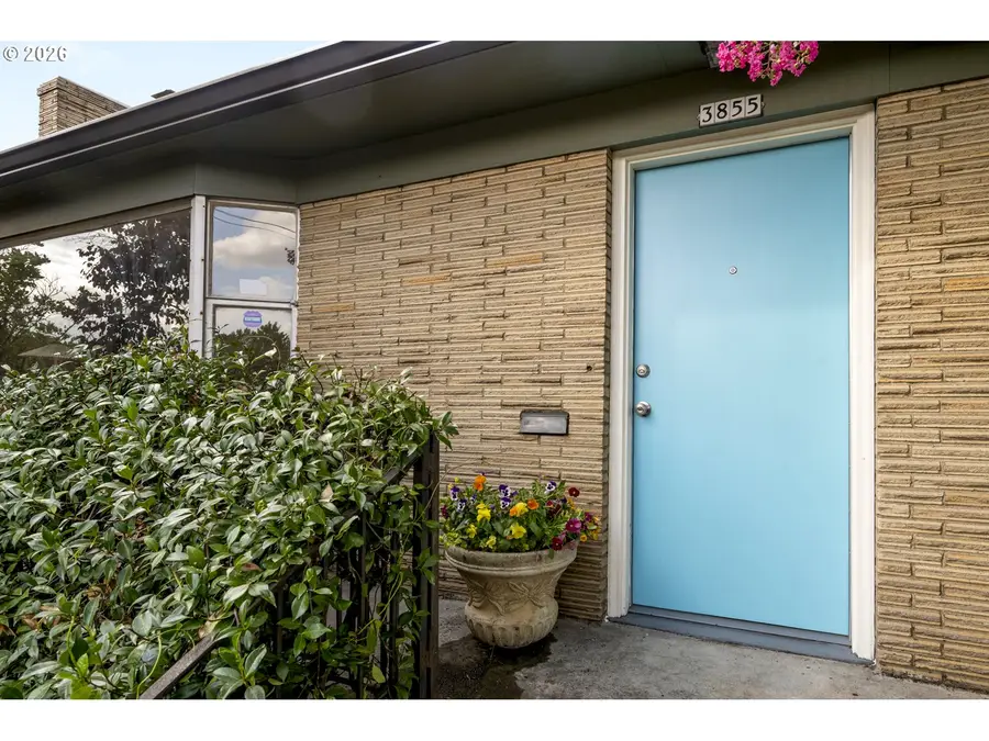 3855 NE Webster St, Portland, OR 97211 - #3