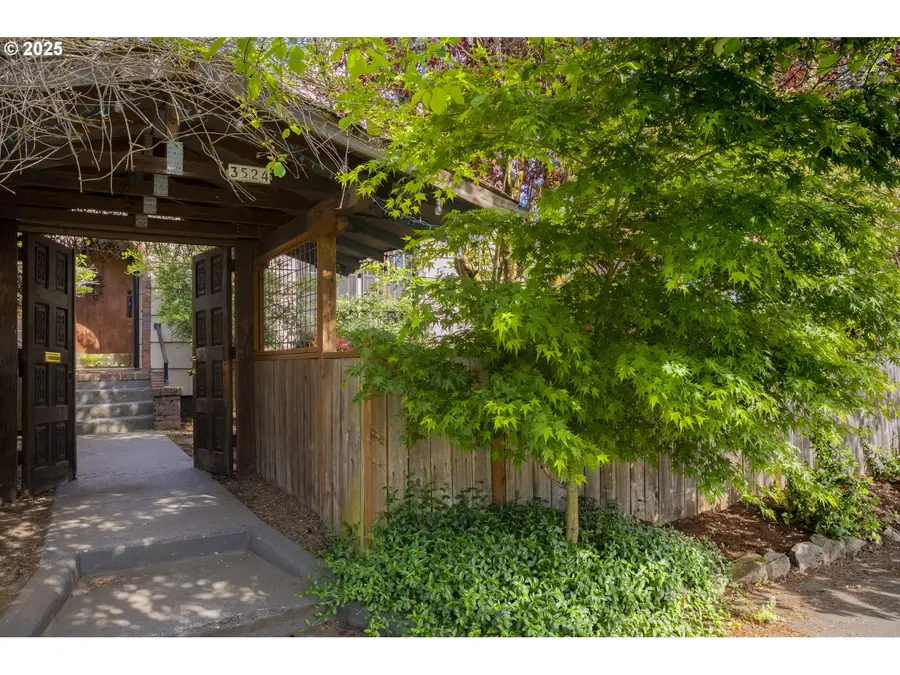 3524 SE 65th Ave, Portland, OR 97206 - #2