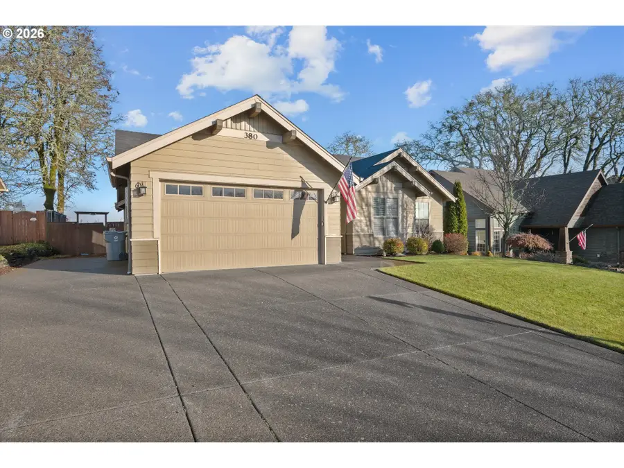 380 NW Reed Ln, Dallas, OR 97338 - Image #2
