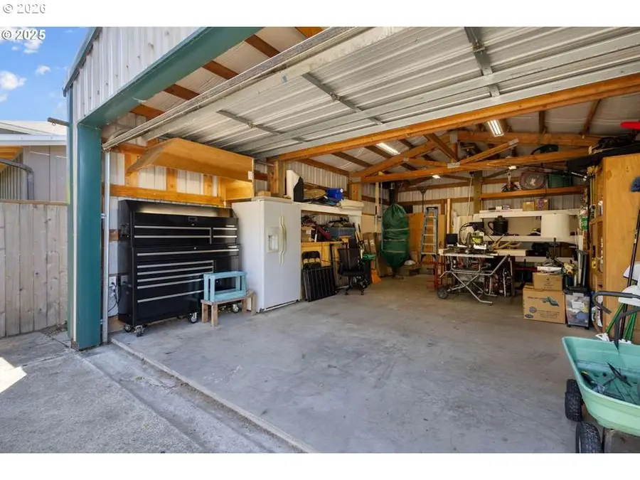 8365 Stark St, Rockaway Beach, OR 97136 - #3