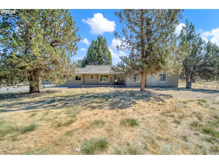 3928 SE Umatilla Loop, Prineville, OR 97754 - #2