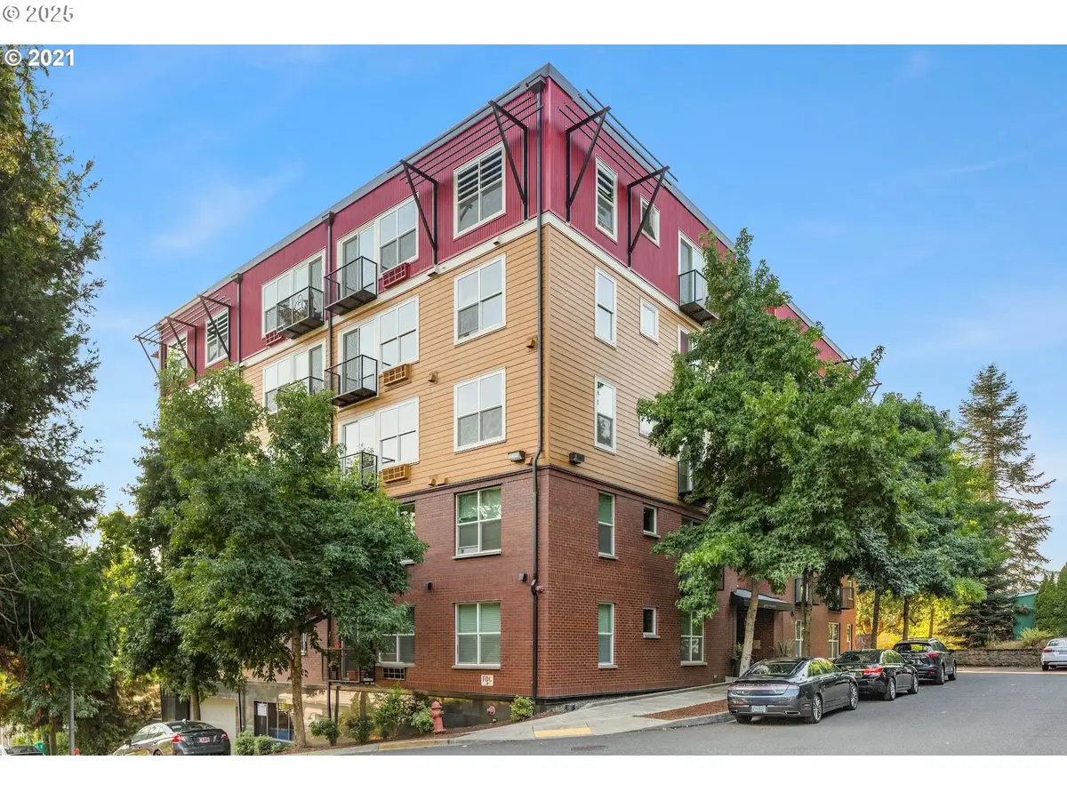 8712 N Decatur St N #302, Portland, OR 97203 - Image #1