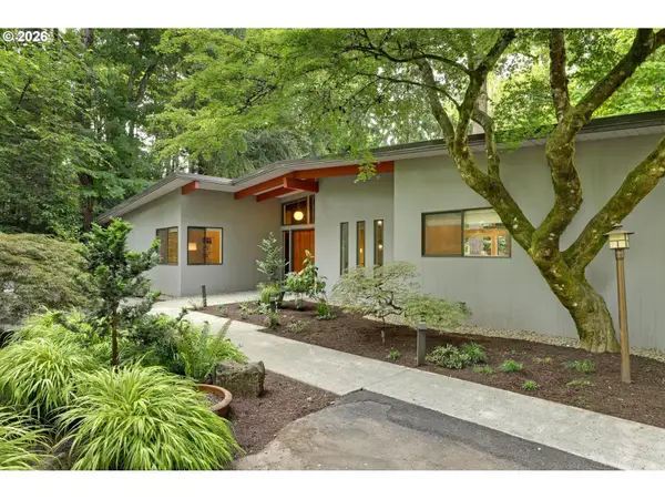 4304 SW 36th Pl, Portland, OR 97221