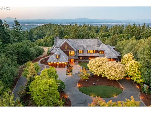 9838 NW Wind Ridge Dr, Portland, OR 97229
